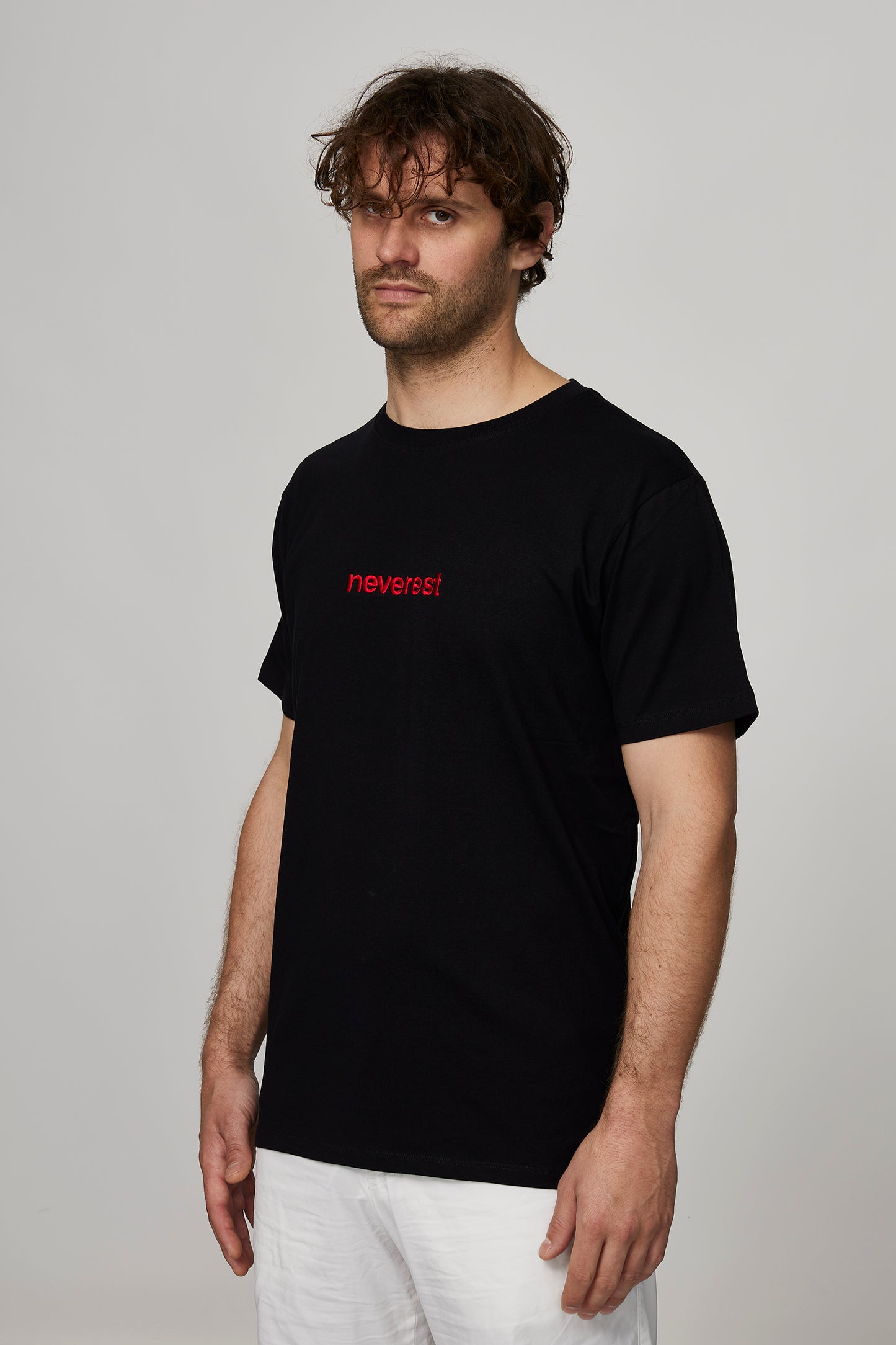 Neverest Tee